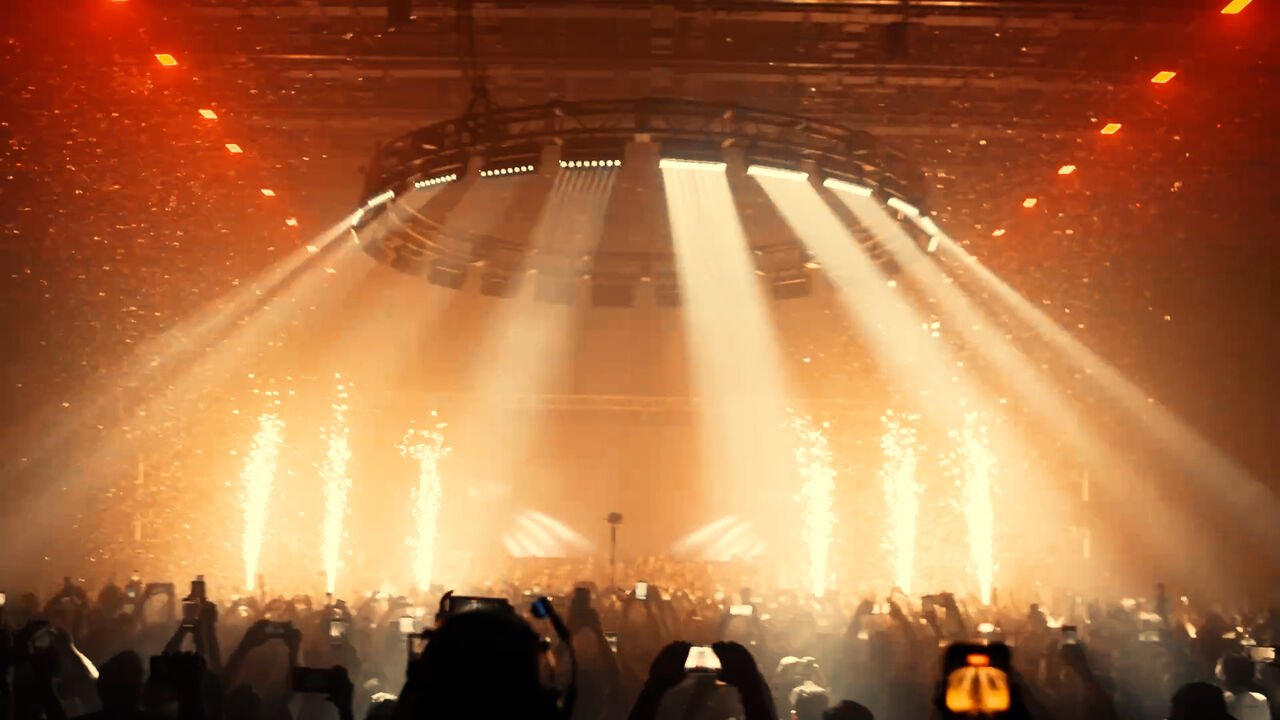 Escenografía y luces del escenario